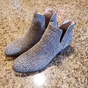 Lucky brand baley 2 bootie 9 1/2